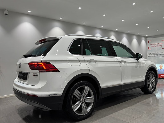Volkswagen Tiguan 7 of 30