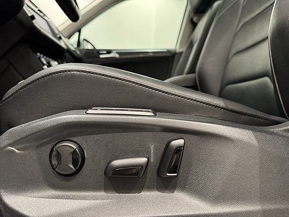 Volkswagen Tiguan 23 of 30