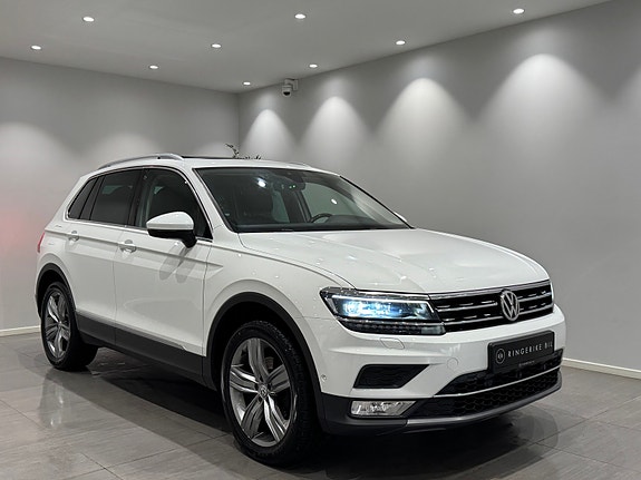 Volkswagen Tiguan 3 of 30