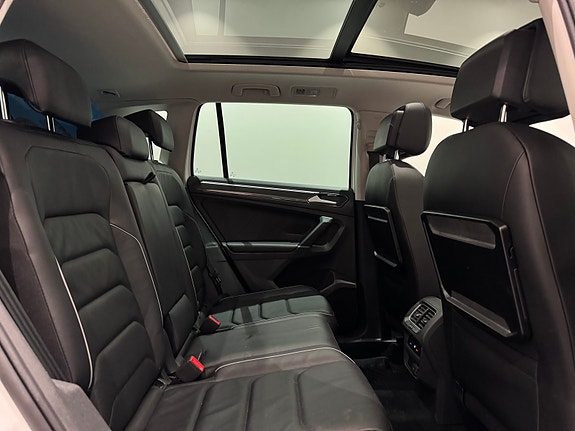 Volkswagen Tiguan 19 of 30