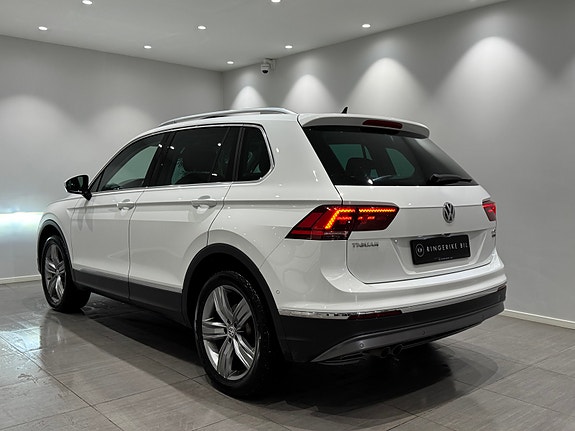 Volkswagen Tiguan 8 of 30