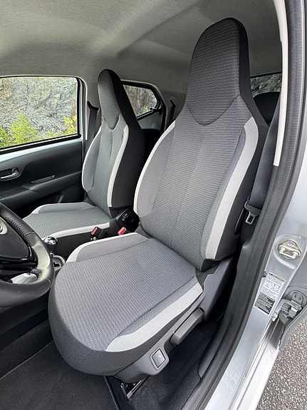 Toyota Aygo 18 of 22