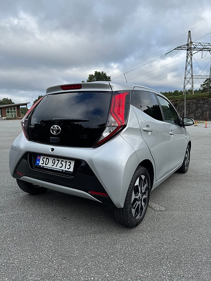 Toyota Aygo 6 of 22