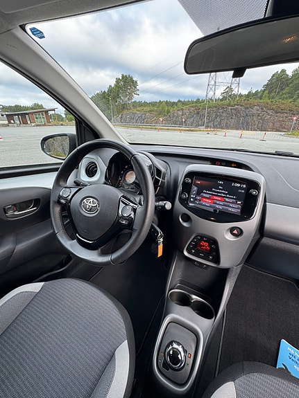 Toyota Aygo 13 of 22