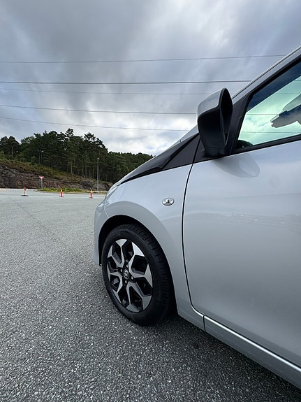Toyota Aygo 9 of 22