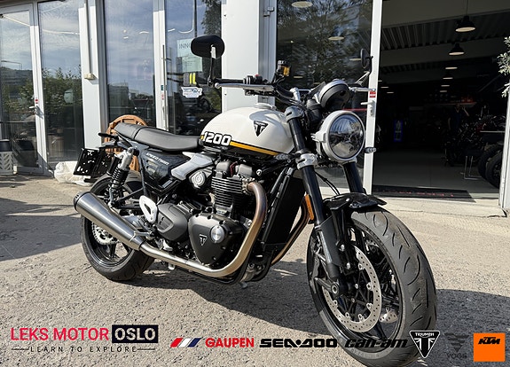 Triumph Speed twin 1200 Demo