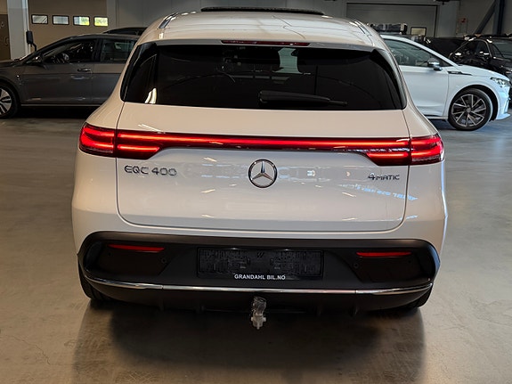 Mercedes-Benz EQC400 7 of 25
