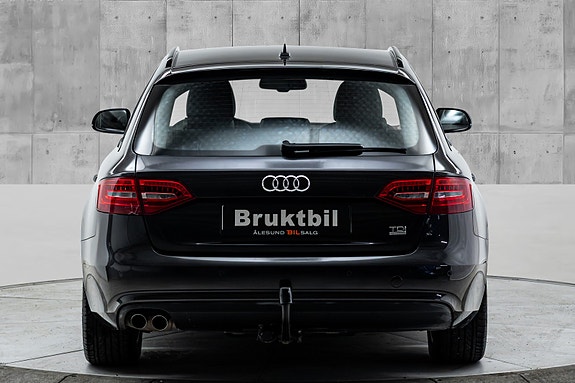 Audi A4 7 of 28