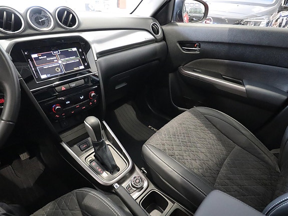 Suzuki Vitara 14 of 30