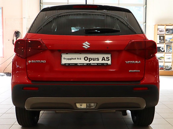 Suzuki Vitara 6 of 30