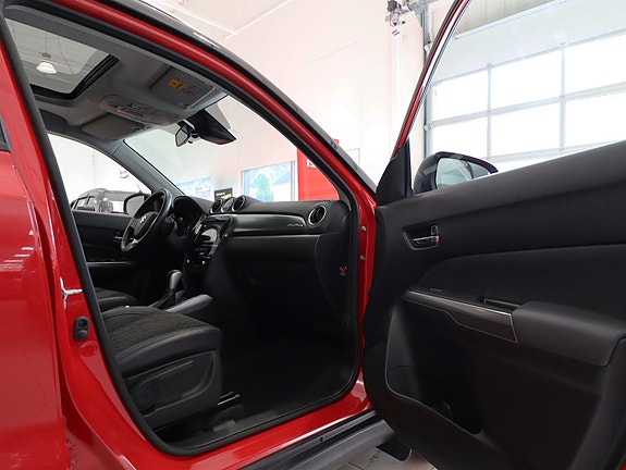 Suzuki Vitara 27 of 30