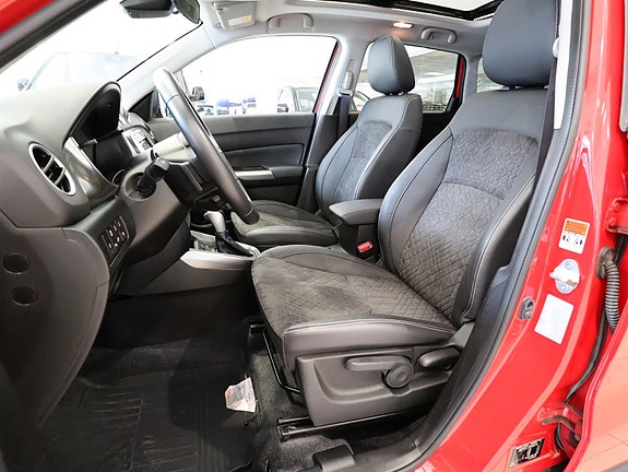 Suzuki Vitara 10 of 30