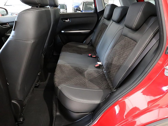 Suzuki Vitara 24 of 30