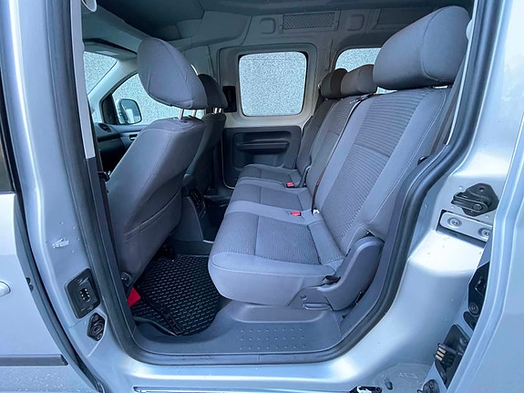 Volkswagen Caddy Maxi 20 of 30