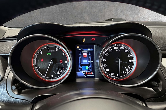 Suzuki Swift 22 of 30