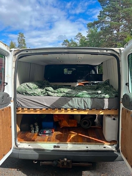 Ford Transit 7 of 11