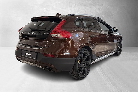 Volvo V40 Cross Country 5 of 22