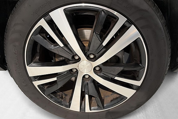 Peugeot 5008 21 of 24
