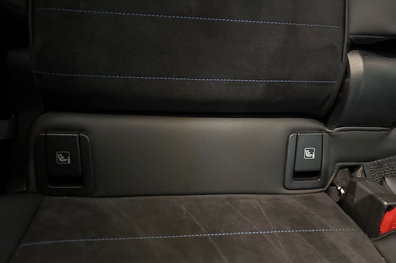 BMW iX1 27 of 27
