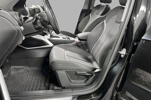 Audi Q2 10 of 19