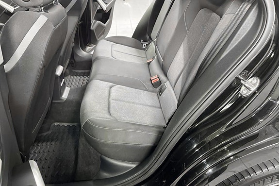 Audi Q2 16 of 19