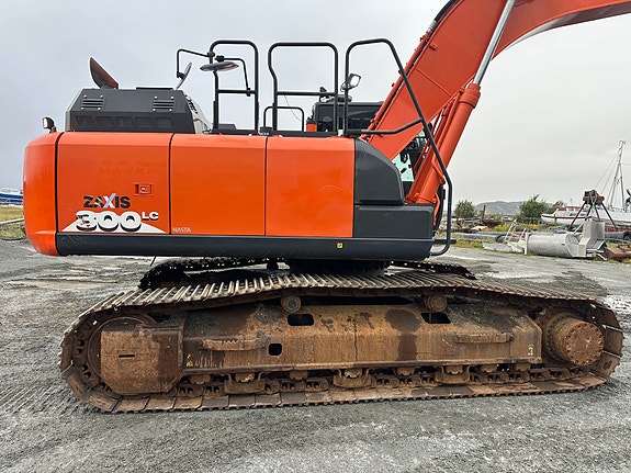Hitachi ZX300LC-6 - Sertifisert - Maskinstyring - Rotortilt - Skuffe. 4 of 16