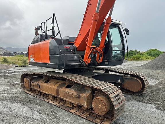 Hitachi ZX300LC-6 - Sertifisert - Maskinstyring - Rotortilt - Skuffe. 5 of 16