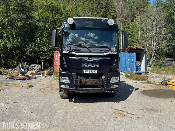MAN TGS 26.500 6x6 tippbil – brøyterigget – Istrail tipp – 500 hk – 219 374 km 2 of 30