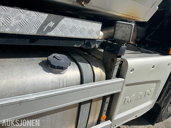 MAN TGS 26.500 6x6 tippbil – brøyterigget – Istrail tipp – 500 hk – 219 374 km 29 of 30
