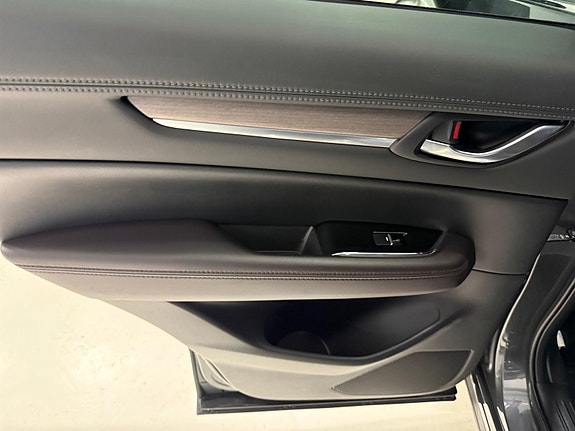 Mazda CX-5 28 of 30