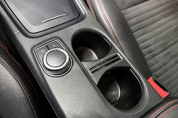 Mercedes-Benz A180 21 of 30