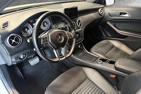 Mercedes-Benz A180 10 of 30