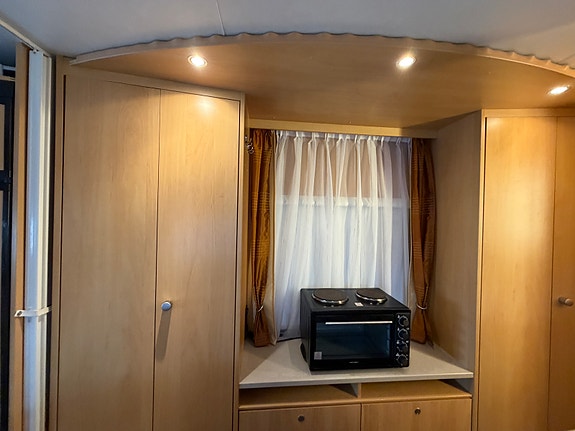 Dethleffs Camper 740 Fast plass på Sjusjøtunet hytter og caravan 25 of 30