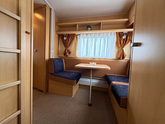 Dethleffs Camper 740 Fast plass på Sjusjøtunet hytter og caravan 9 of 30
