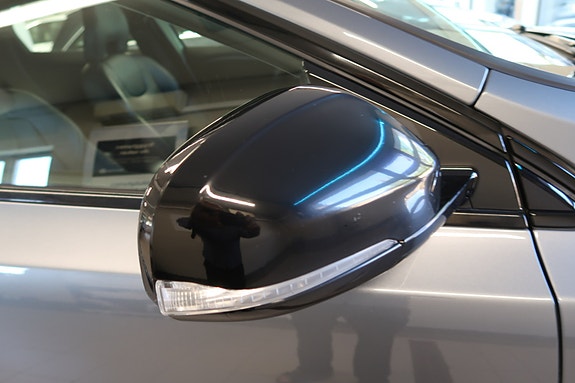 Volvo V40 Cross Country 19 of 30