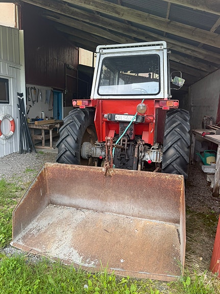 Massey Ferguson 565 8 of 9