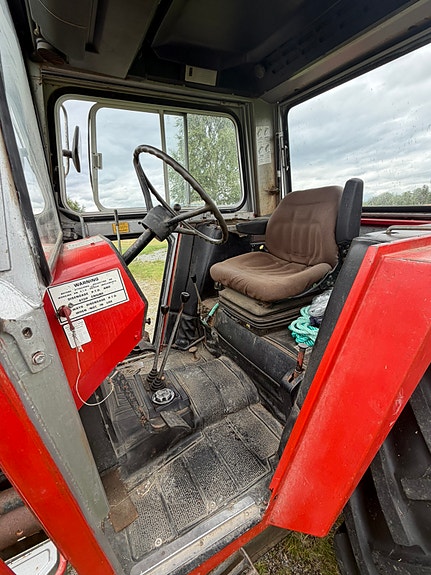 Massey Ferguson 565 5 of 9
