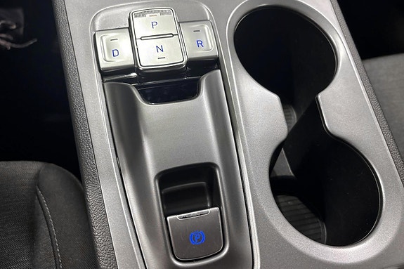Hyundai Kona 14 of 27