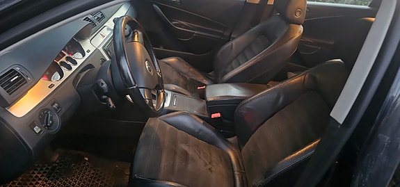 Volkswagen Passat 4 of 7