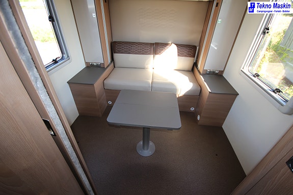 Bürstner Lyseo T745 Nordic Edition 14 of 17