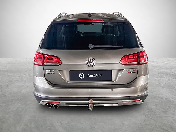 Volkswagen Golf Alltrack 4 of 26