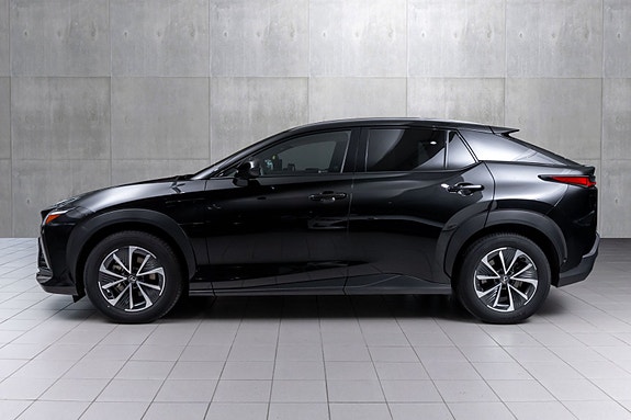 Lexus RZ450e 3 of 30