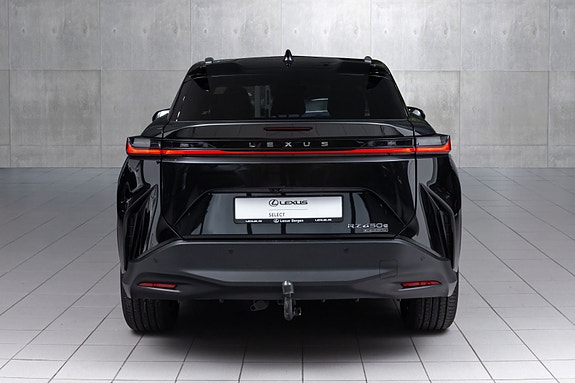Lexus RZ450e 5 of 30