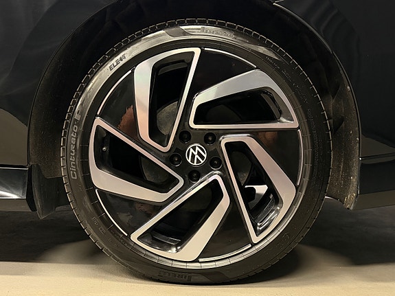 Volkswagen ID.7 13 of 30