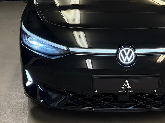 Volkswagen ID.7 6 of 30