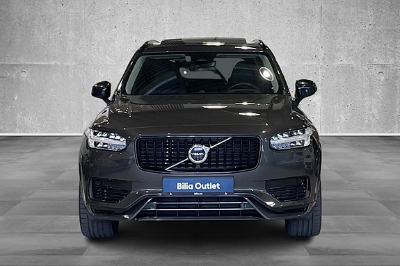 Volvo XC90 8 of 24