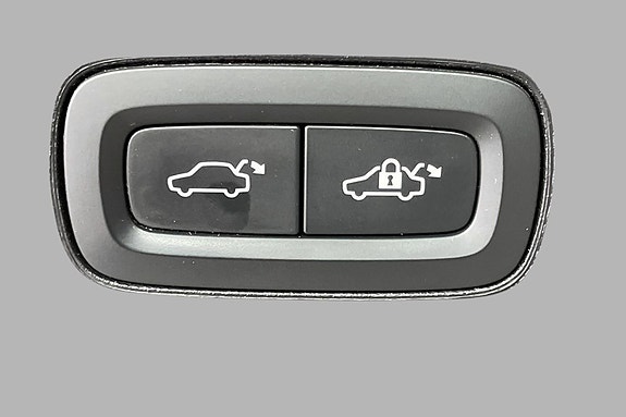 Volvo XC90 22 of 24