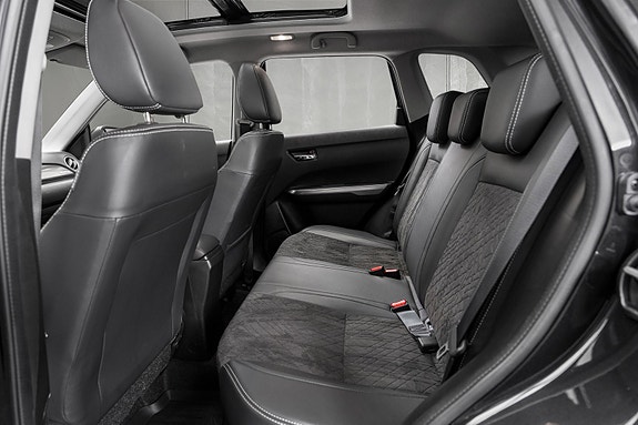 Suzuki Vitara 23 of 27