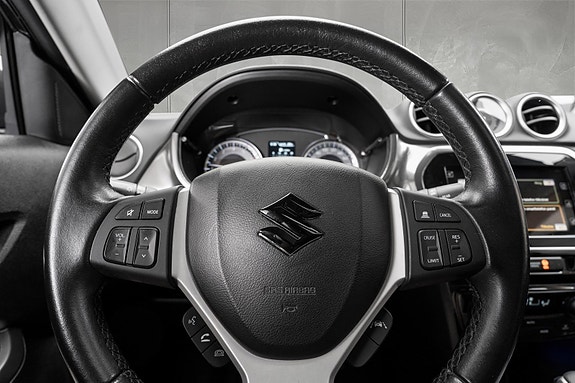 Suzuki Vitara 15 of 27