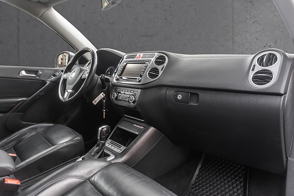 Volkswagen Tiguan 15 of 28